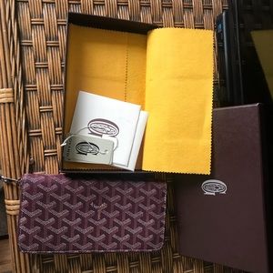 Authentic Goyard Zip Wallet - Maroon